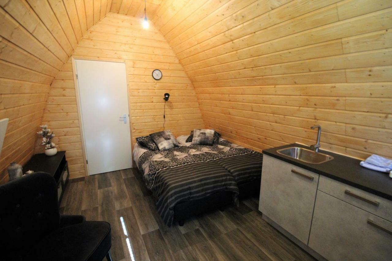 Luxe Eco Pod Op Camping De Stal Drijber Bagian luar foto